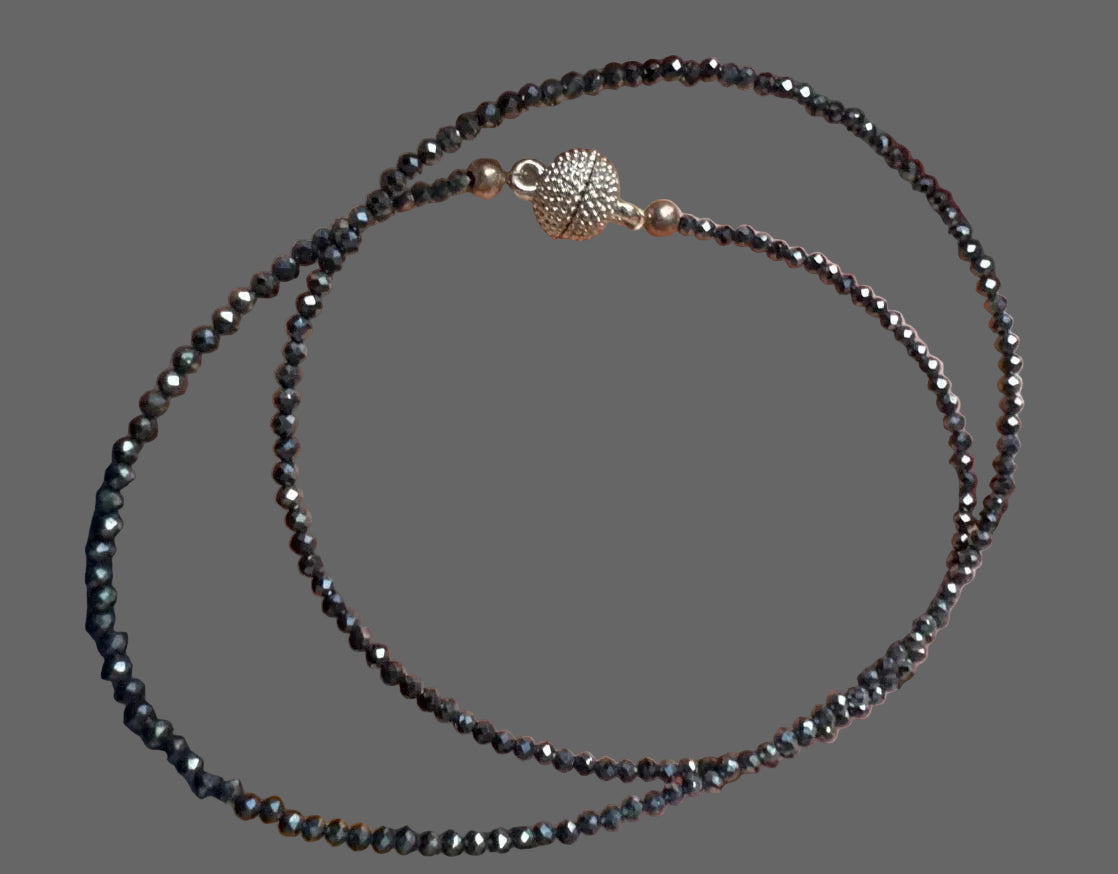 Collier Perles Noires Brillantes — Fait Main — Neuf