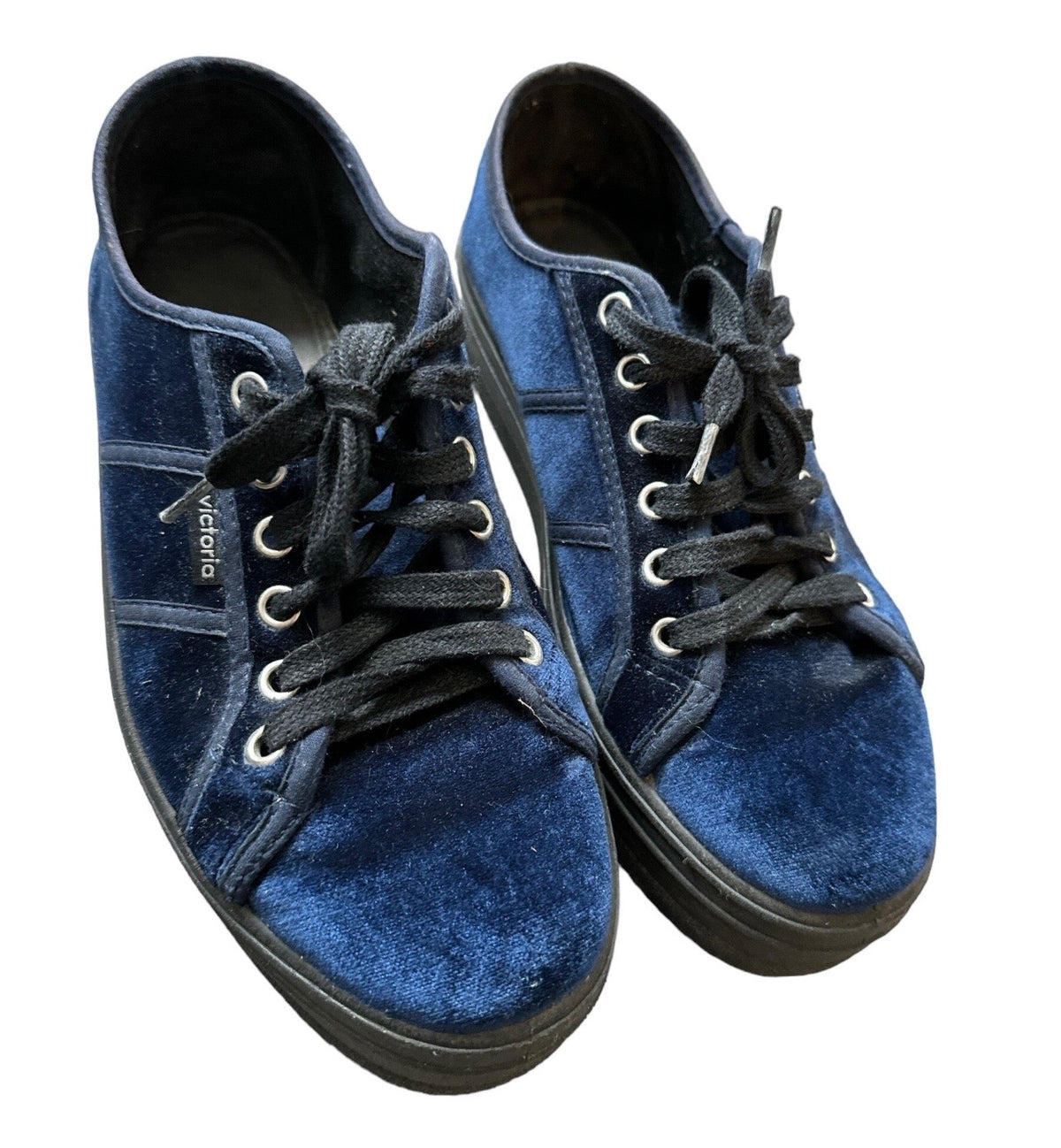 Chaussures basses Victoria taille 38 — seconde main bon état