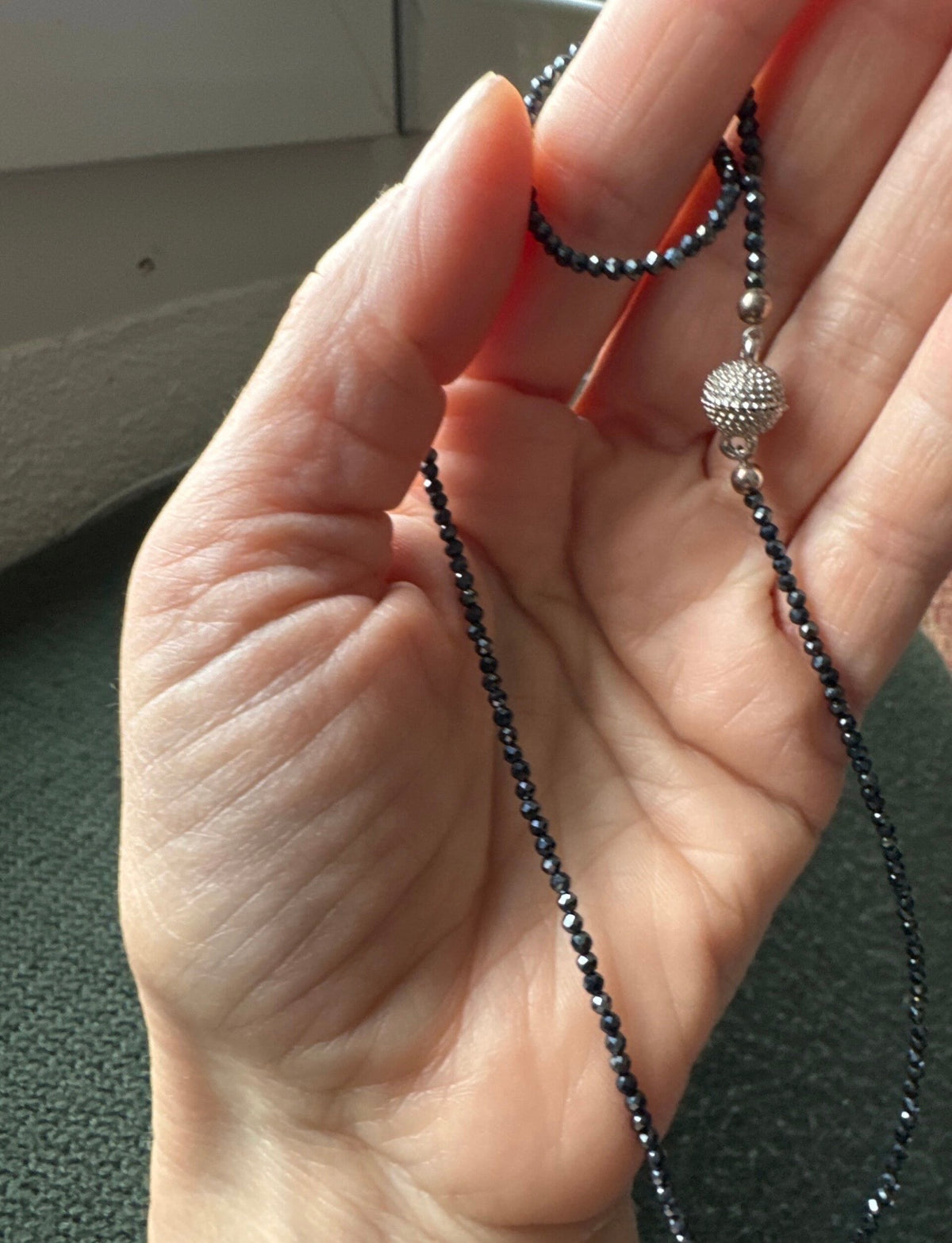 Collier Perles Noires Brillantes — Fait Main — Neuf