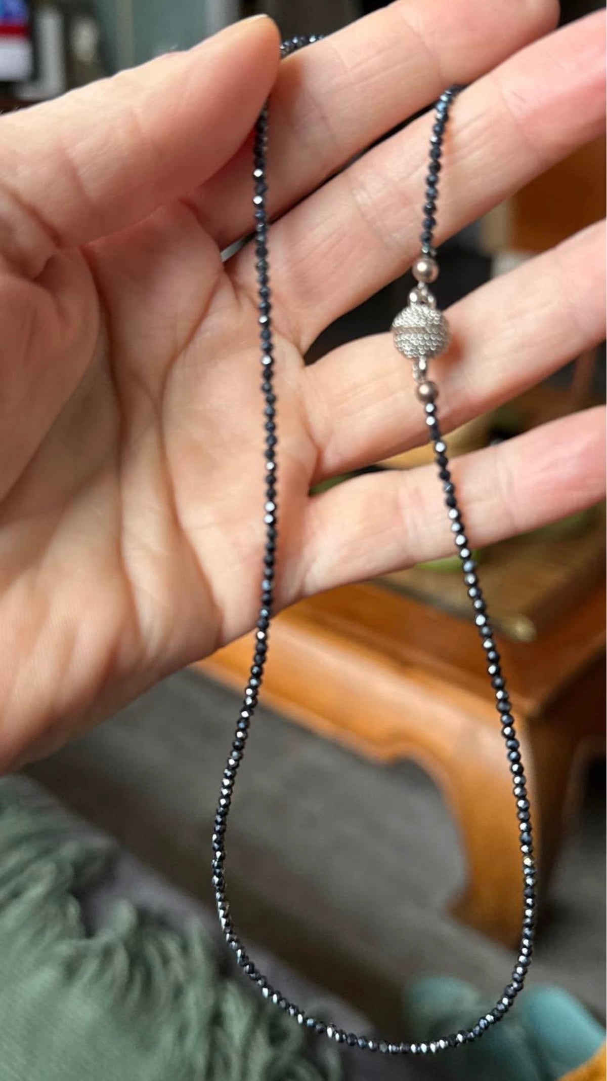 Collier Perles Noires Brillantes — Fait Main — Neuf