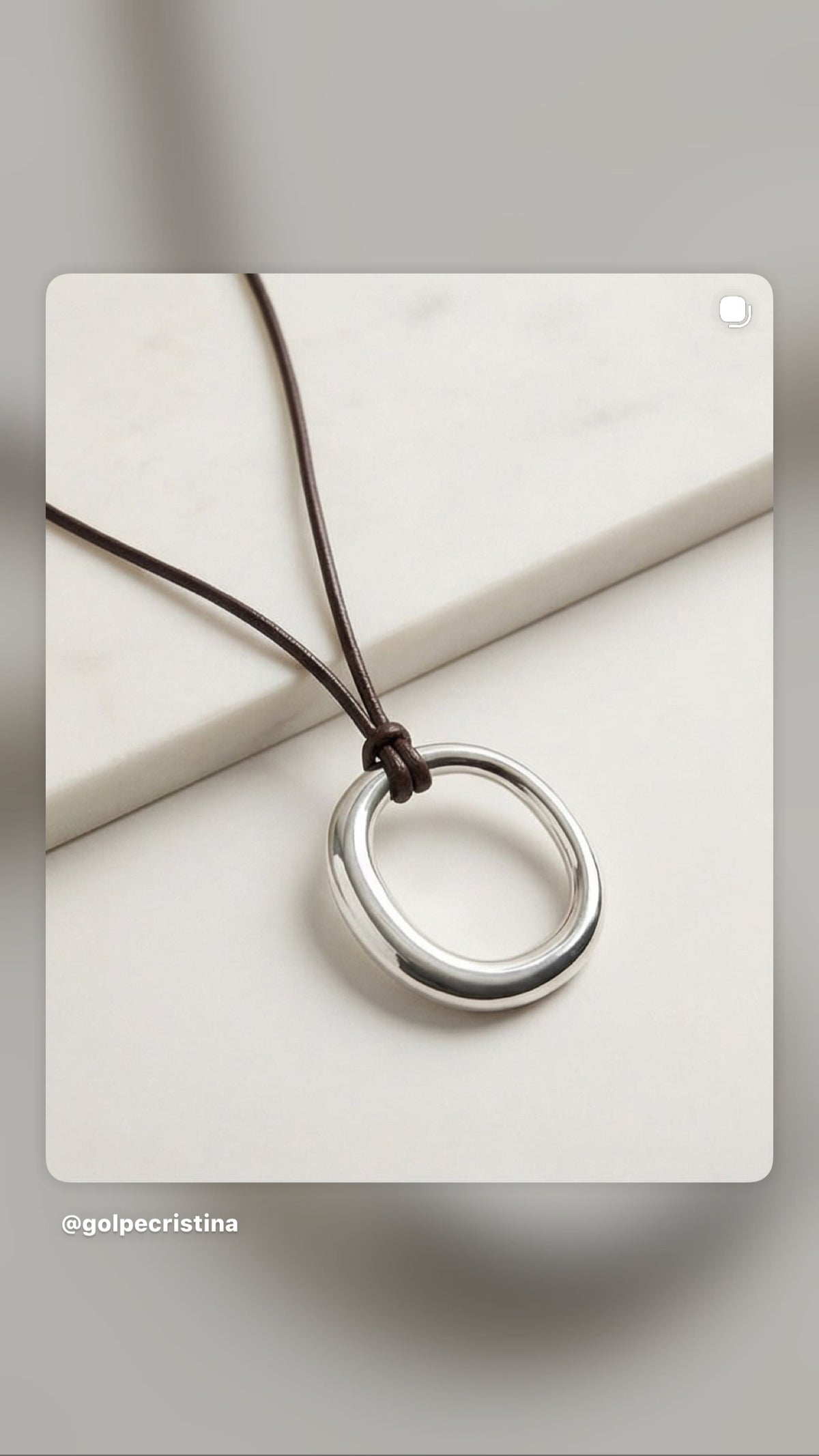 Massimo Dutti collier neuf